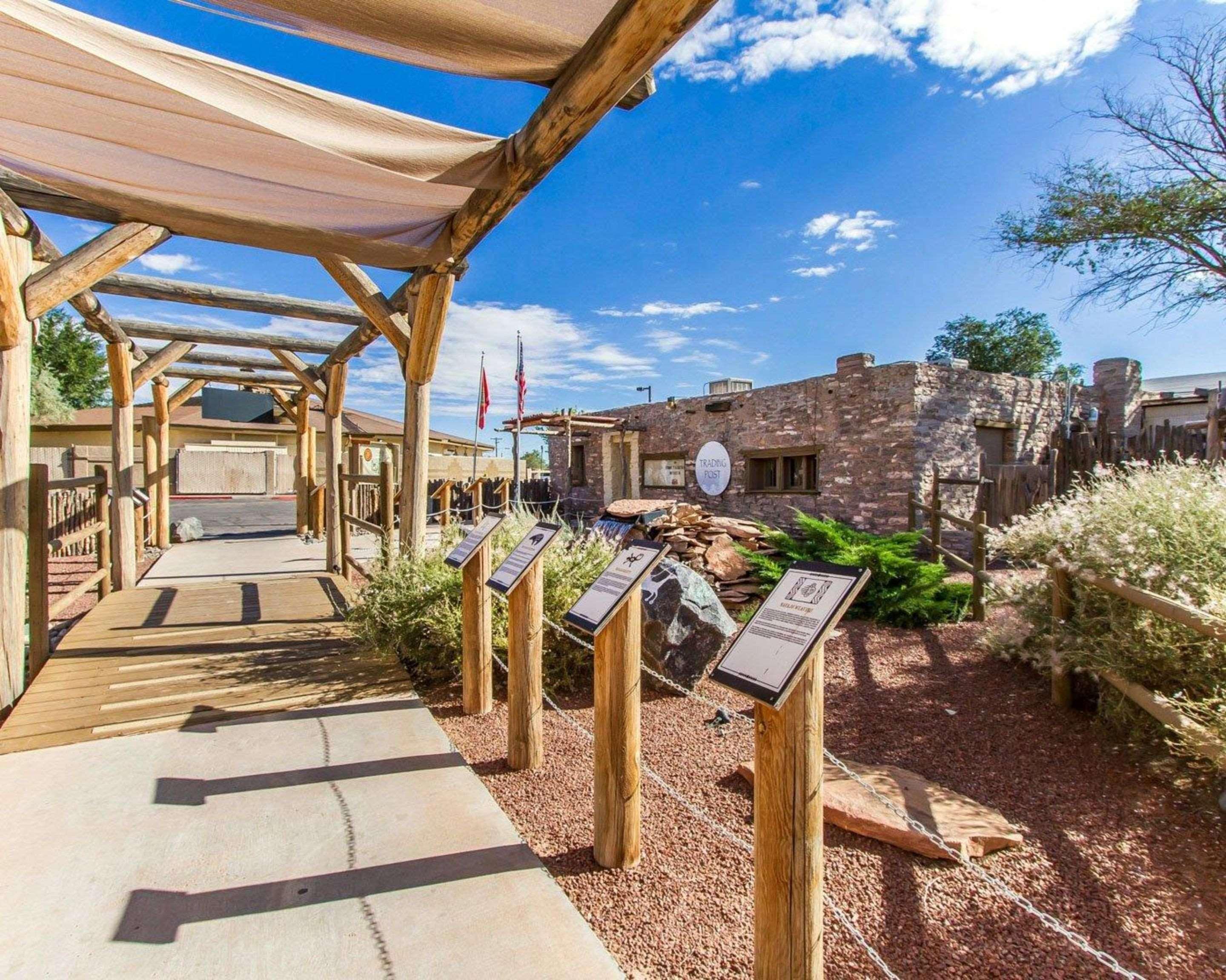 Navajoland Hotel Tuba City Exteriér fotografie